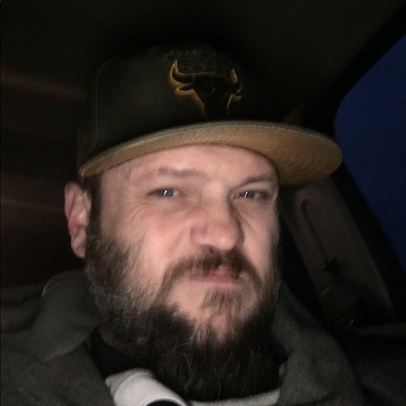 Meet your Posher, Chris - Picture 11 of 12